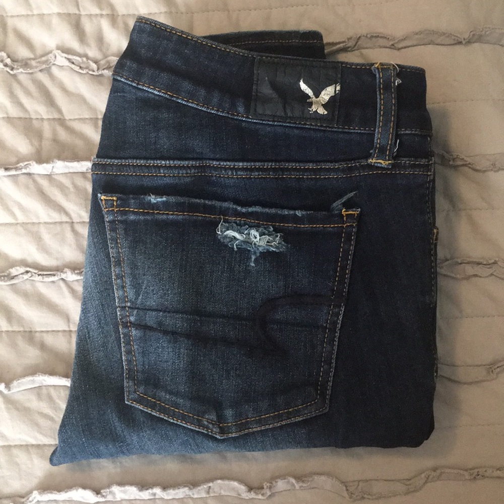 American Eagle rip jeans size 4